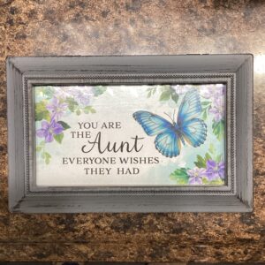 Carson Small music Box - Aunt